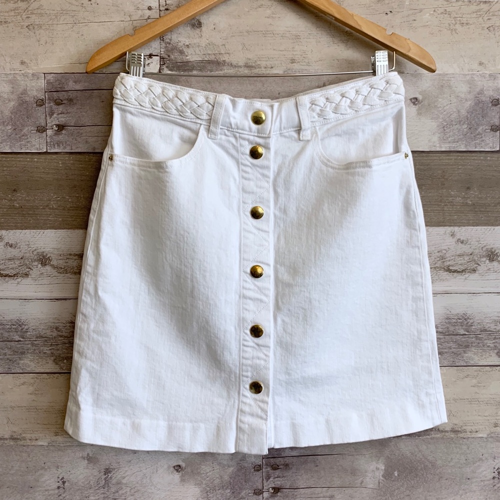 Frame White Denim Claire Mini Skirt FITS LIKE 27